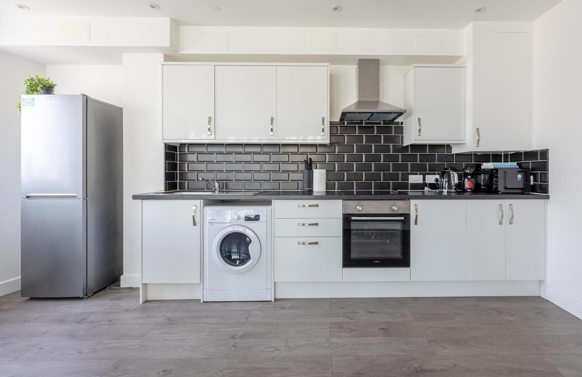 Vertigo Apartments Кингстон на Темзе Экстерьер фото